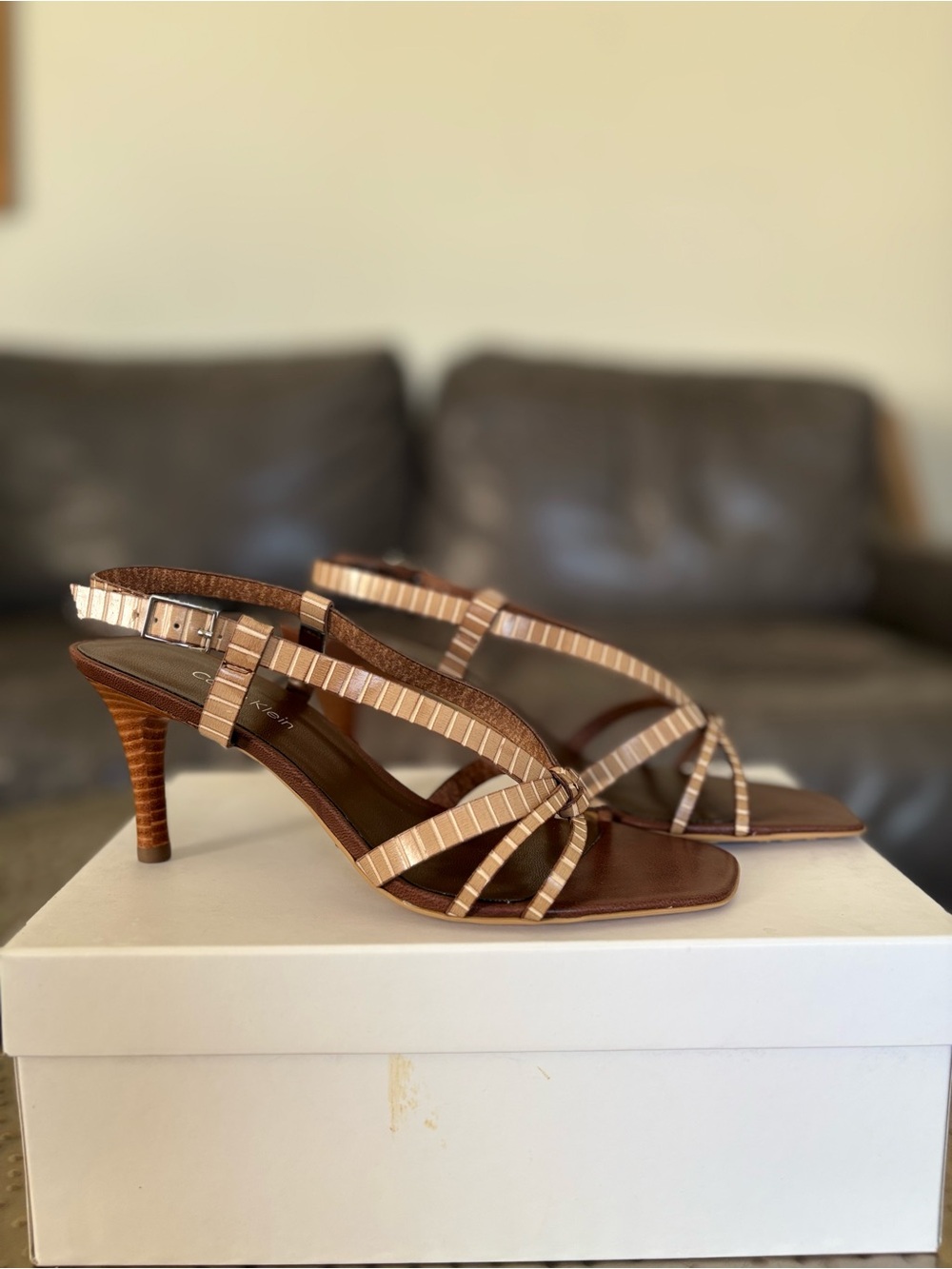 Vintage Y2K Calvin Klein Runway Strappy Sandal Heels Brown Leather Size 6.5M NIB
